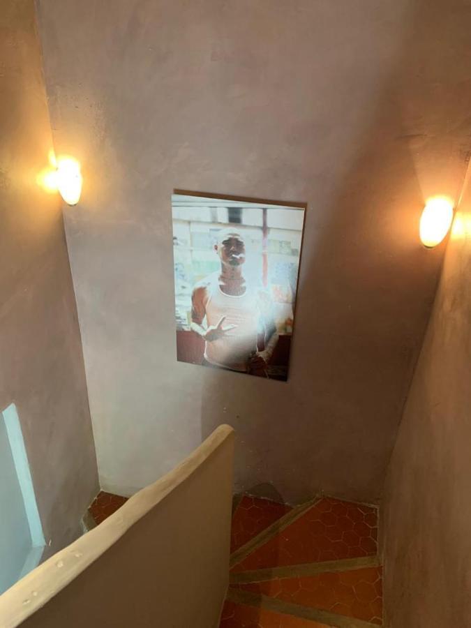 Bed and Breakfast Mas Carita Cabannes Esterno foto