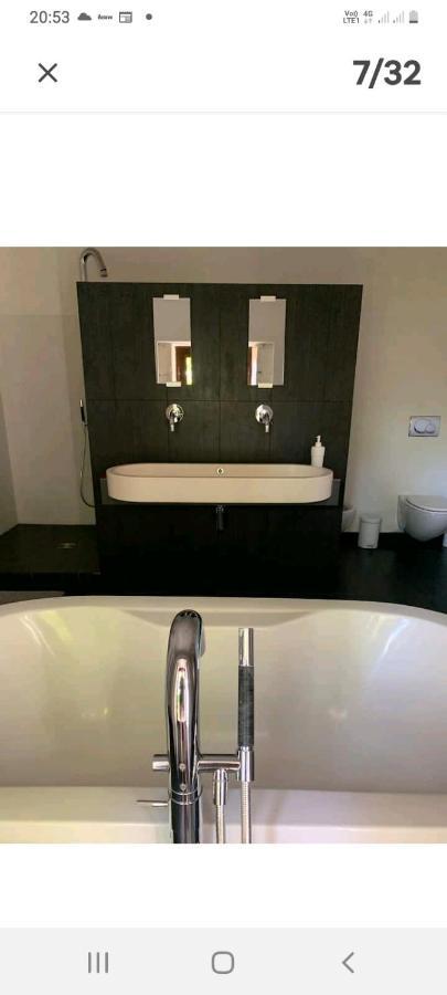 Bed and Breakfast Mas Carita Cabannes Esterno foto