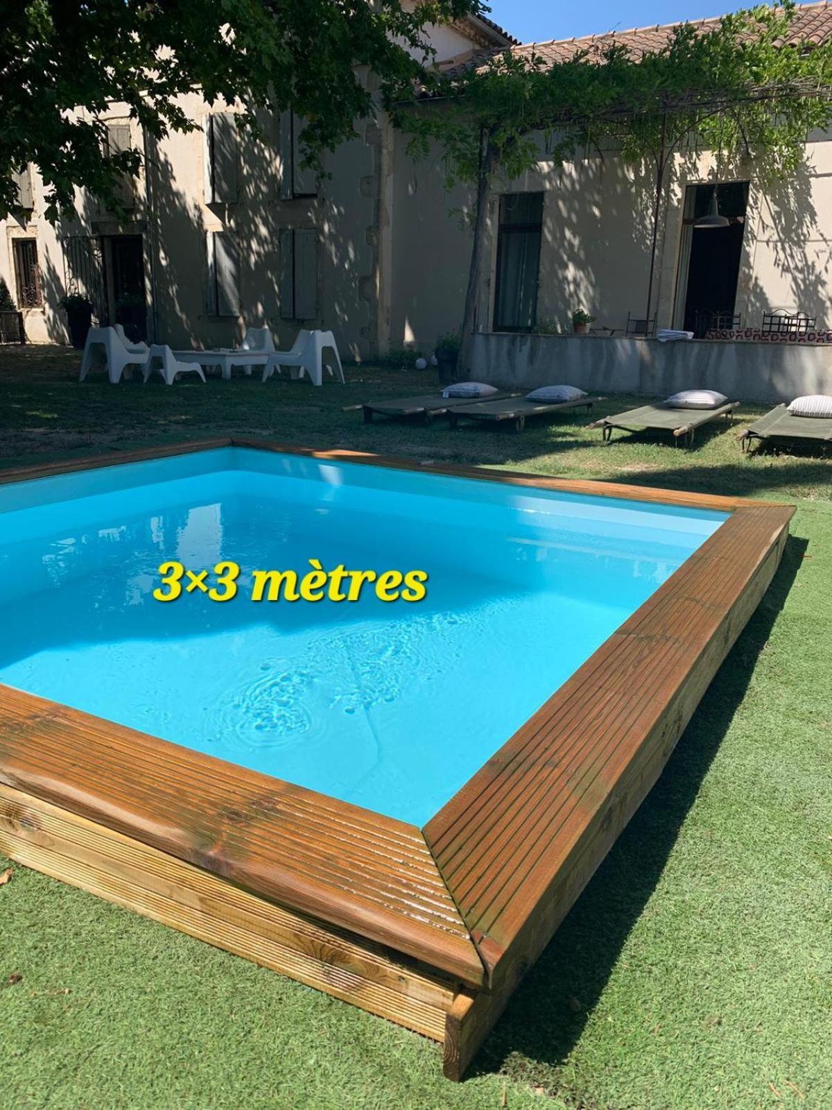 Bed and Breakfast Mas Carita Cabannes Esterno foto